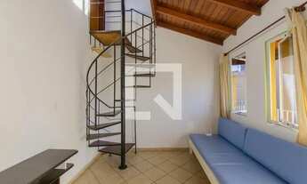 Imagem 1: Apartamento para Aluguel - Lagoa da Conceição, 2 Quartos, 40 m2