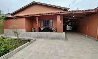 Imagem: Casa para venda possui 90 metros quadrados