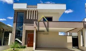 Imagem: Maravilhoso sobrado no condomínio Parque