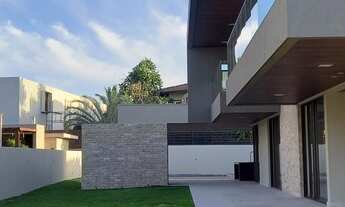 Imagem 2: Casa de condomínio sobrado para venda tem 487 metros quadrados com 4 quartos