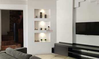 Imagem 2: Lindo sobrado com espaço gourmet em bairro novo