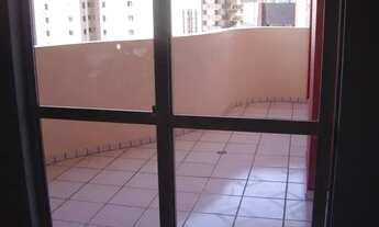 Imagem 2: Apartamento com 03 quartos e 2 vagas de garagem em ótima localização