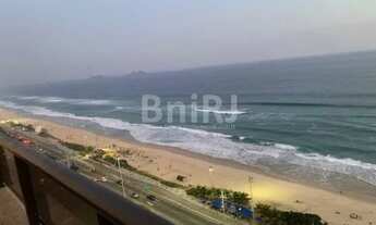 Imagem 2: Av. Lucio Costa- Cobertura Linear- 216m2