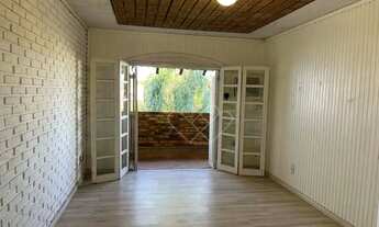 Imagem 7: Casa com Piscina e Amplo Quintal no Centro de Gravataí 3 Dormitórios e Suíte