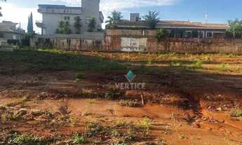 Imagem: Terreno à venda, 900 m² por R$ 2.250.000,00