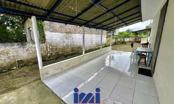 Imagem 5: Duas casas a venda na praia