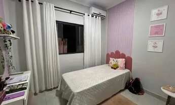 Imagem 2: Casa 3 Quartos no Eldorado, Com 3 Banheiros e Área Externa - 01