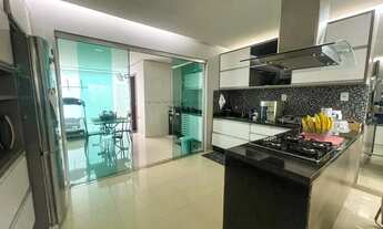 Imagem 2: Casa Térrea no Forest Hill com 250m²/ 03 Quartos sendo 1 Suíte/ 04 Vagas