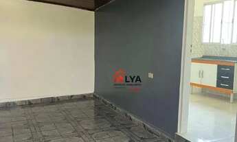 Imagem 3: Casa com 3 cômodos e vaga no Jardim dAbril R$ 1.000,00