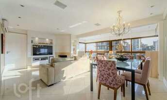 Imagem 3: Ótima Oportunidade!!! Apartamento à venda no bairro Rio Branco, Porto Alegre