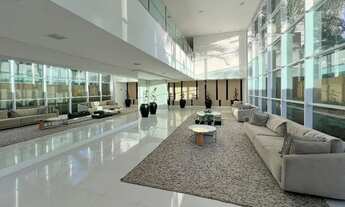 Imagem 2: Amplo Apartamento no Vert Residence, Gleba Palhano