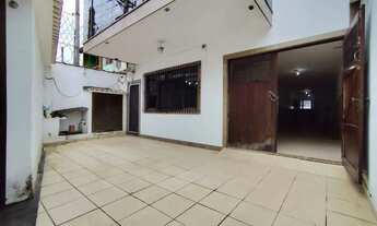 Imagem: Linda Casa Tripléx em Vila Kosmos