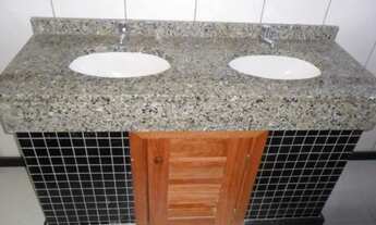 Imagem 6: Sala Superior de 700m² com Iluminação Natural e Acabamentos de Alto Padrão