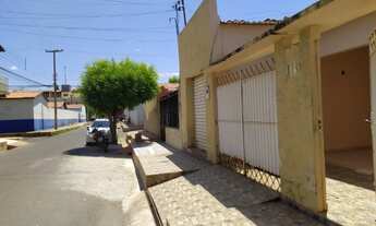 Imagem: Vende-se ampla Casa no centro de Picos