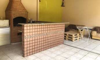 Imagem 3: Casa com 3 Quartos à Venda, 360 m² por R$ 900.000