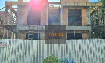 Imagem 5: Casa na Praia do Campeche em Loteamento com Segurança 24h