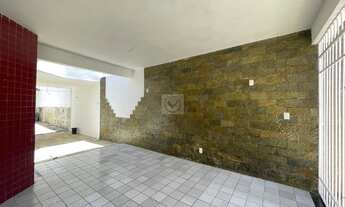 Imagem 3: Casa Bairro Grageru próximo ao Shopping Jardins