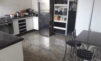 Imagem 3: Casa 04 Quartos - Nova Floresta