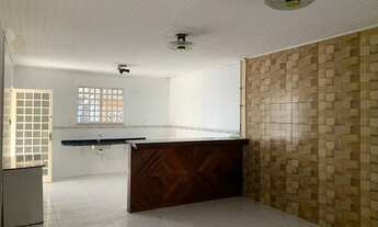 Imagem 4: Casa com piscina no Conjunto Jardim Versalles, Aceita propostas e financia!