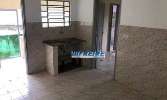 Imagem 2: Casa com 1 dormitório para alugar, 40 m² por R$ 954,32/mês - Nova Gerti - São Caetano do S