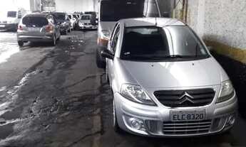 Imagem 2: Estacionamento coberto