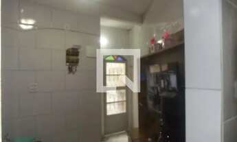 Imagem 4: Casa para Aluguel - Pilares, 1 Quarto, 60 m2