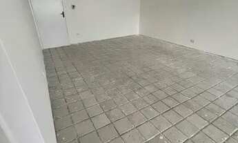 Imagem 5: Casa Amarela - 03 Qtos/01 Suíte - 01 Vaga - 130 m² - Nascente - Salão de festas - Ótima lo