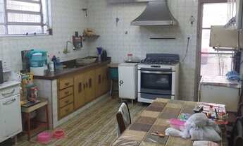 Imagem 4: Casa para venda possui 400 metros quadrados com 3 quartos em Vila Valença - São Vicente