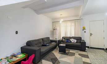 Imagem 6: SOBRADO com 3 dormitórios à venda com 378m² por R$ 1.075.000,00 no bairro Cristo Rei - CUR