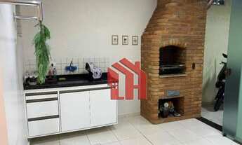 Imagem 3: Sobrado triplex, 110 mts., 2 dormitórios, 2 vagas e churrasqueira