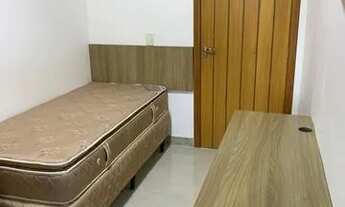 Imagem 3: Suíte/kit net Quarto com aluguel por R$1.000 /mês