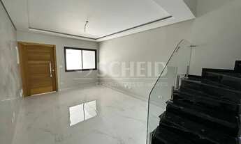 Imagem 2: SOBRADO NOVO COM EXCELENTE ACABAMENTO - 3 DORMS - 3 SUÍTES - 2 VAGAS - PRÓXIMO AO PÃO DE A