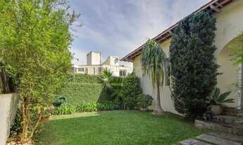 Imagem 3: Casa Interlados 3 pavimentos bairro nobre