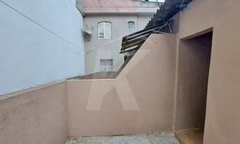 Imagem 2: Casa com quarto, cozinha e banheiro