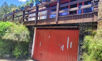 Imagem: Linda casa em condomínio com 5 dormitórios