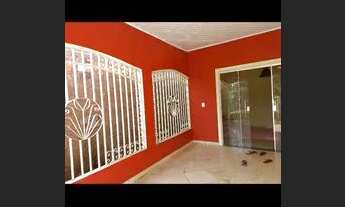 Imagem 2: Casa linda e bem localizada