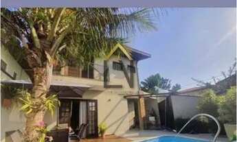 Imagem: Maravilhoso Sobrado em Condomínio Fechado