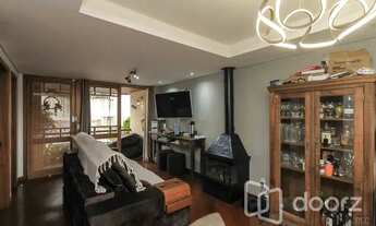 Imagem 4: PORTO ALEGRE - Casa Padrão - Ipanema