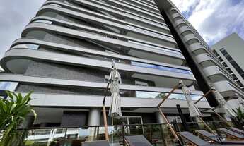 Imagem 7: Apartamento para venda possui 208 metros quadrados com 4 quartos em Lote Seis - Criciúma