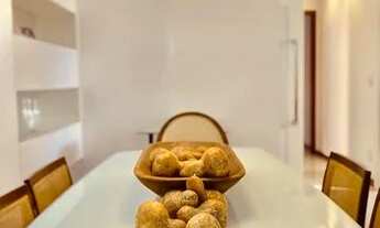 Imagem 2: 4 quartos, frente, 140m2