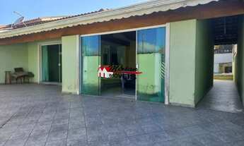 Imagem 2: Casa Térrea, 03 Dormitórios, piscina, Churrasqueira, 04 Vagas