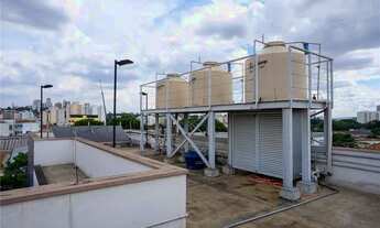 Imagem 2: Apresentamos a você um prédio comercial moderno e novo, com 737 m² de área construída dist