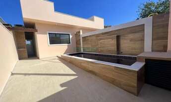 Imagem 2: Casa com 2 Quartos e 2 banheiros à Venda, 65 m² por R$ 369.000-Itanhaém - SP