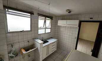 Imagem 4: Lindo apartamento no Residencial Icaro, completo em armários no 1° andar