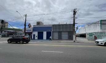 Imagem 2: Lojas na Avenida Barão de maruim, com 16,90 x 21, Centro 987.000,00