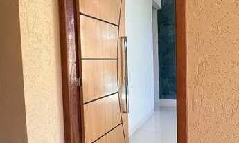 Imagem 2: Casa com três quartos sendo um suíte no setor Bairro das Indústrias