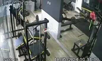 Imagem 4: ALUGO CASA COM PLANEJADOS - BAIRRO SIM