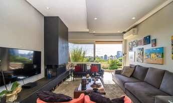 Imagem 5: Linda cobertura triplex no Petrópolis com 4 suítes