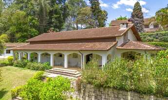 Imagem 2: Casa linear com 4 quartos, terreno plano em Quebra Frascos