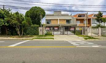 Imagem 4: Amplo Sobrado Moderno com 3 Quartos e Espaço Gourmet